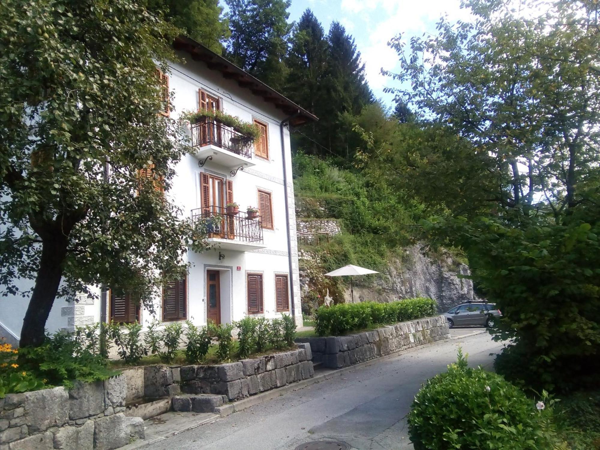 Stres-Less Sunny Apartments Кобарид Экстерьер фото