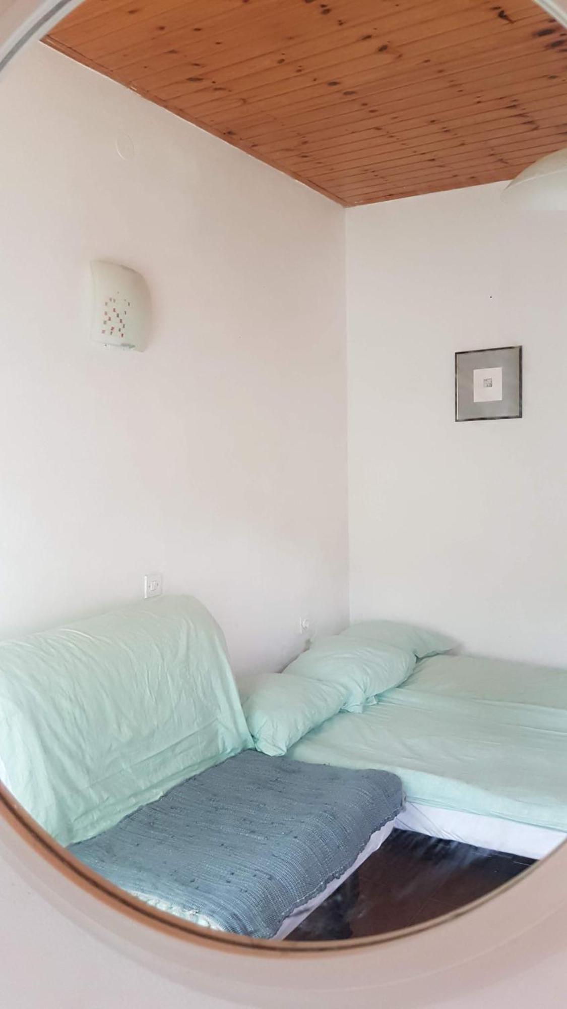 Stres-Less Sunny Apartments Кобарид Номер фото