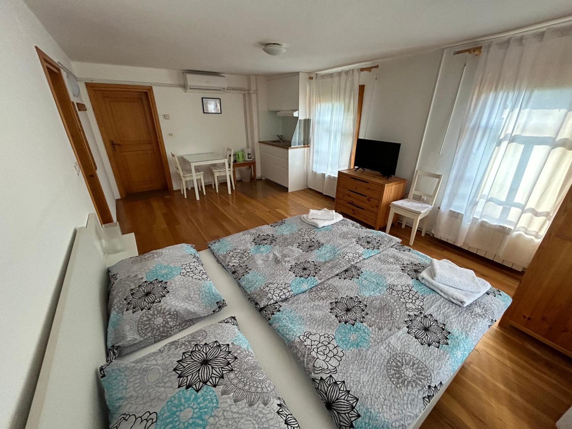 Stres-Less Sunny Apartments Кобарид Экстерьер фото